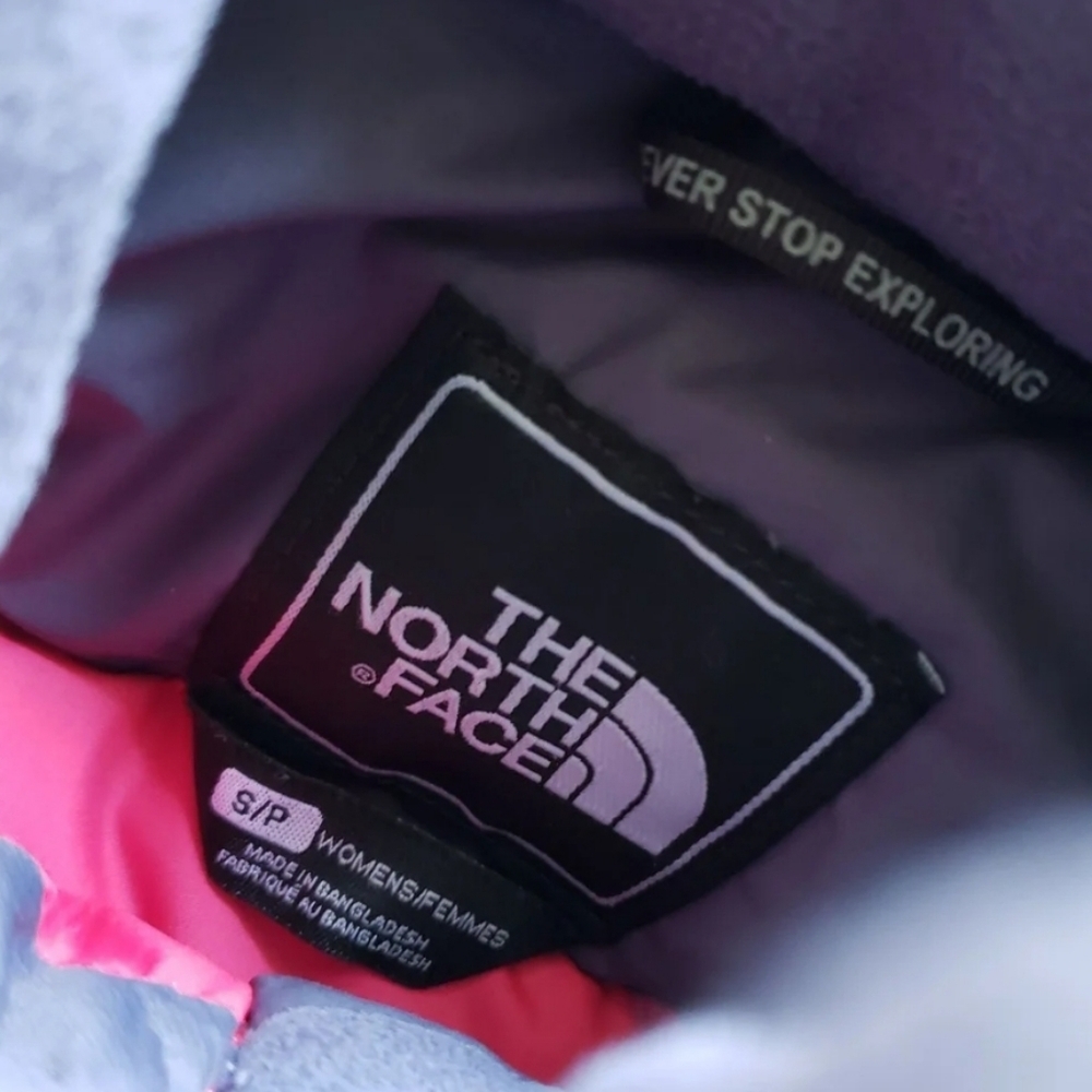 The North Face Puff Vest - Picture 5 of 5